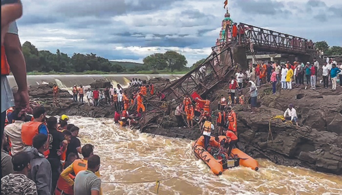 Pune Bridge Collapse