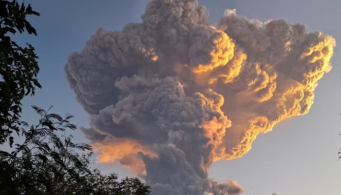 Indonesia Volcano Eruption
