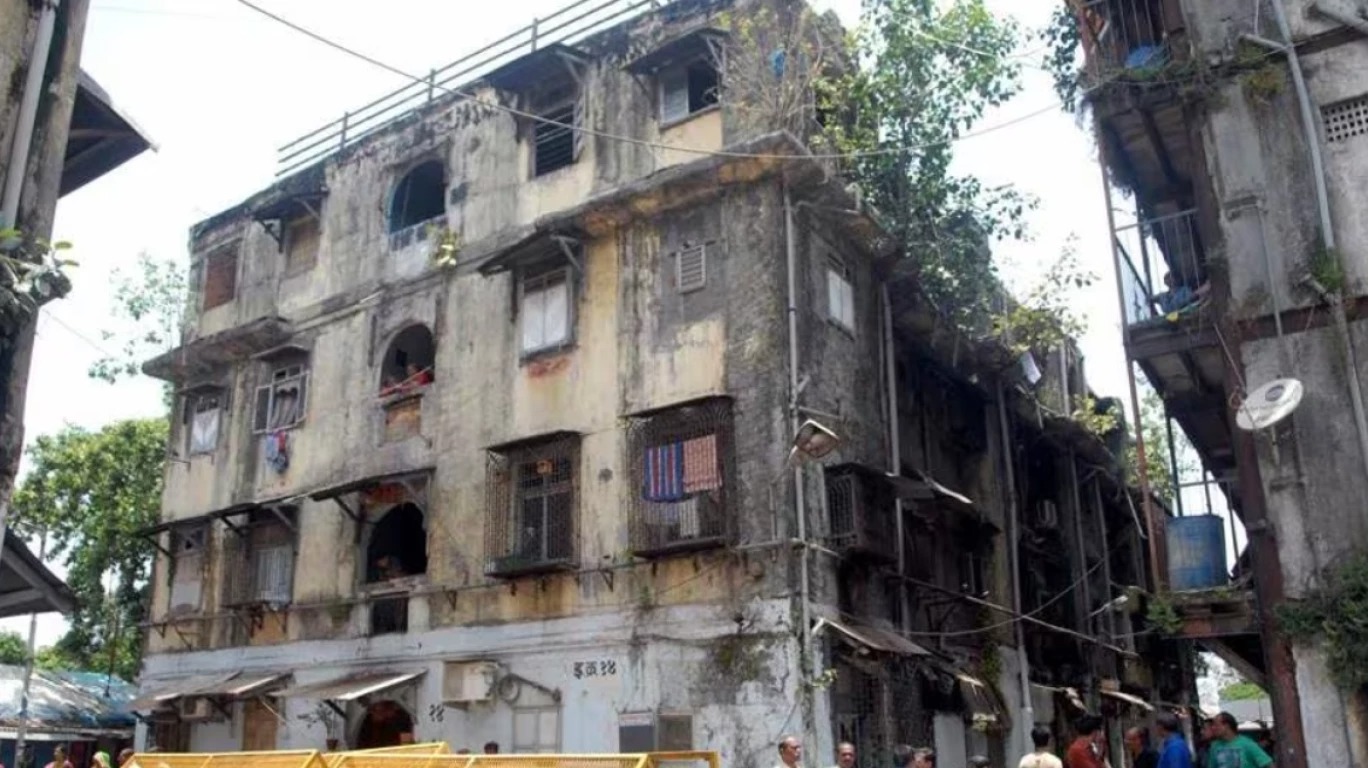 Opposition to vacating 49 highly dangerous buildings in Thane