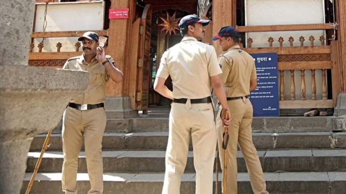 Notices Issued by Municipal Corporation to 3,000 Shops Without Marathi Signboard