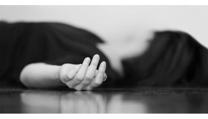 class 10 girl dies by suicide
