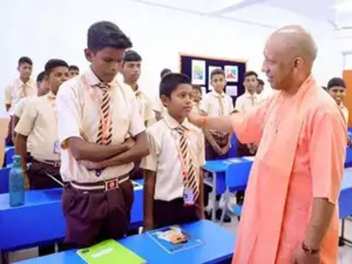 UP Primary school merger controversy