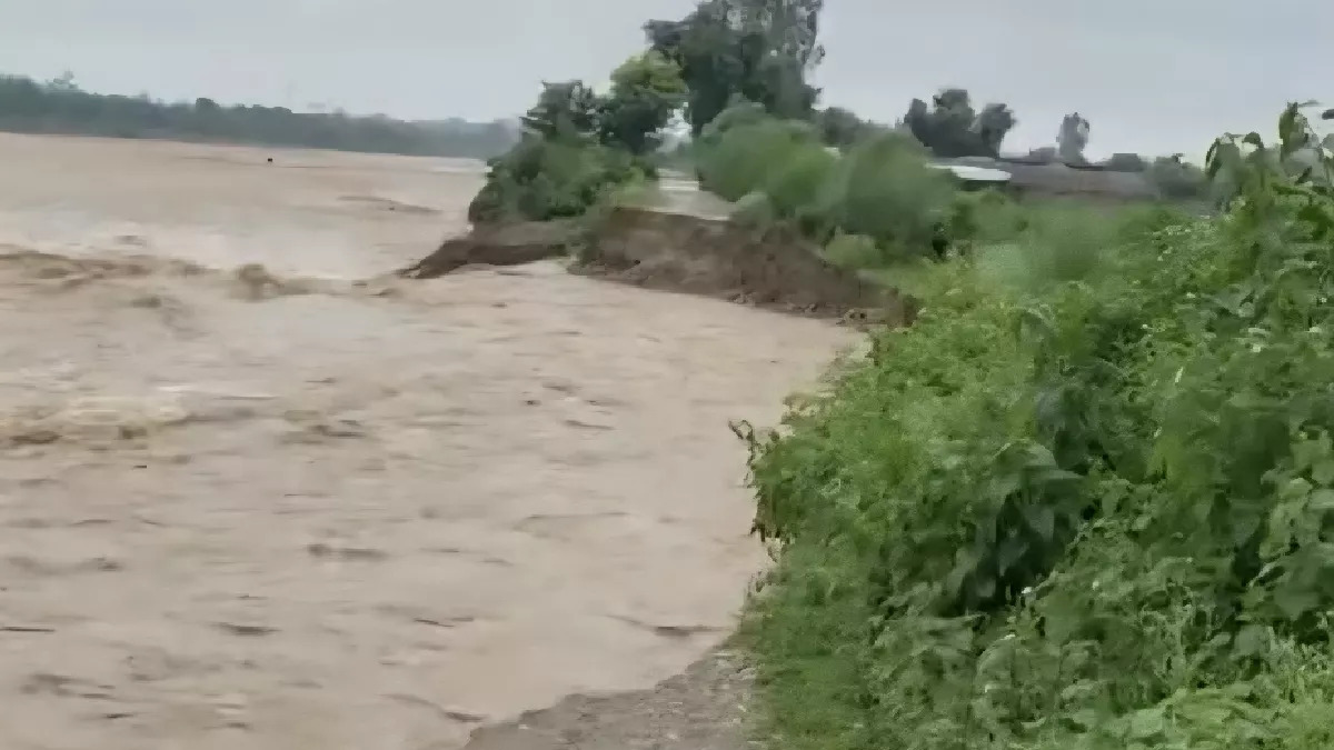 Heavy Rains Wreak Havoc in Northern States, N