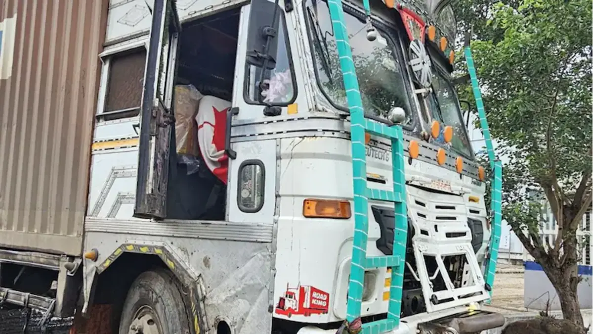 Beed Accident