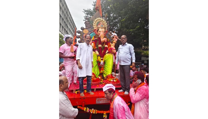 charkop raja visarjan 2025