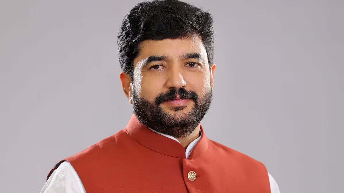 Minister Murlidhar Mohol