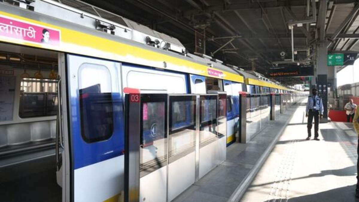 Andheri Gundavali Metro
